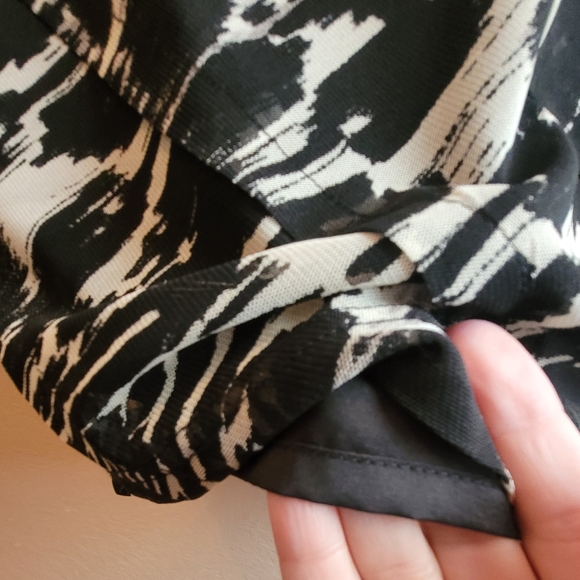 Stunning Adrianna Papell Dress Size 12 Like New - Picture 11 of 12